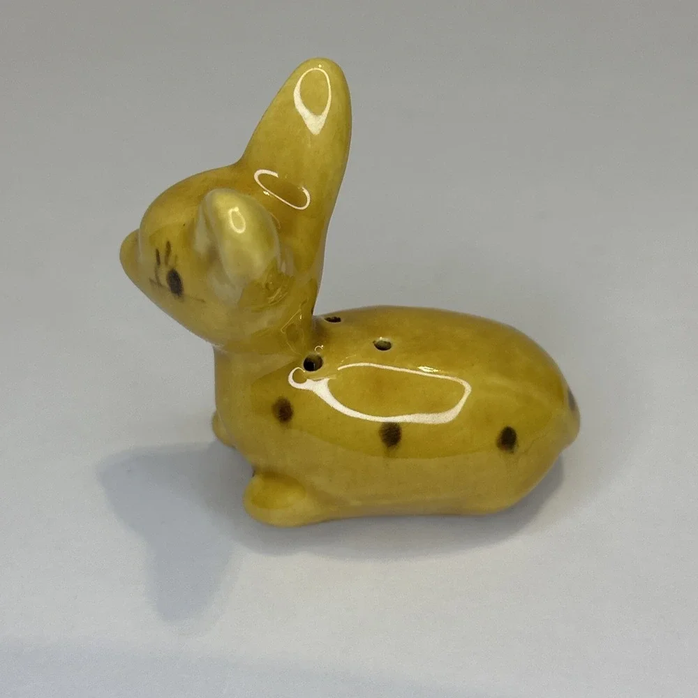 Vintage Deer Fawn Salt & Pepper Shakers Yellow Ceramic Glazed Japan